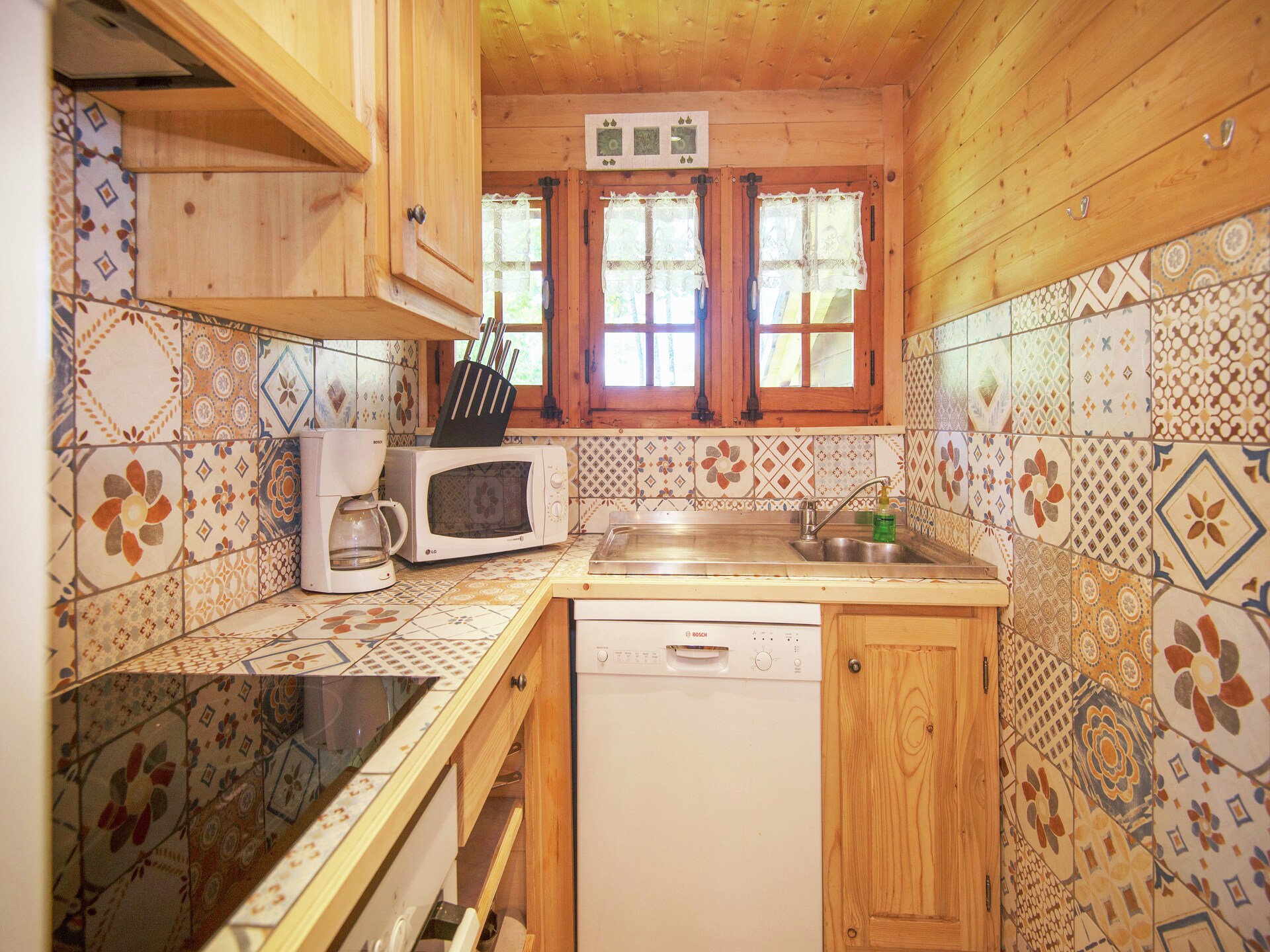 Chalet Le Nid Zut: Vrijstaand chalet in het bos op 200m van de skilift in Châtel - foto 13