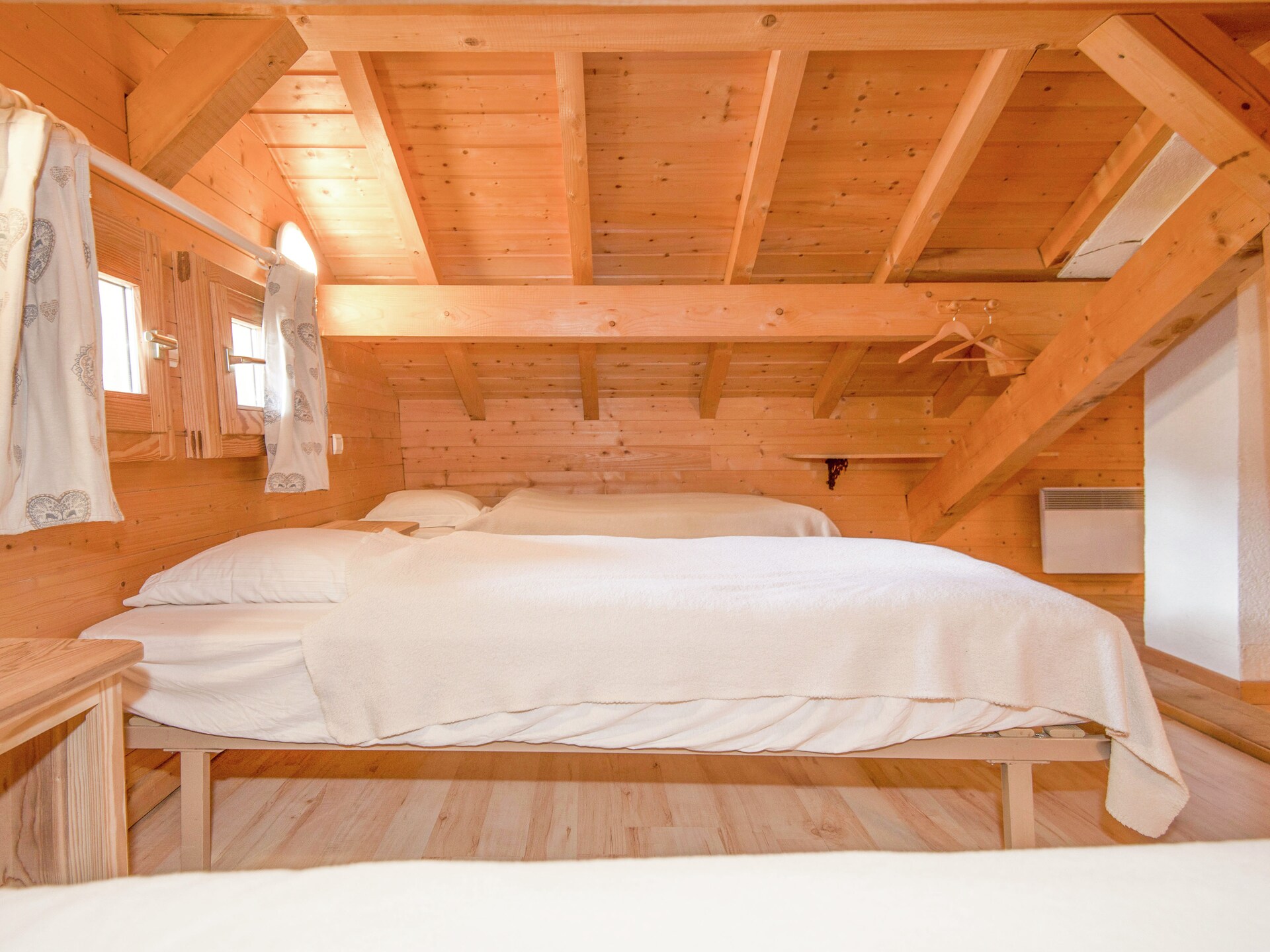 Chalet Le Nid Zut: Vrijstaand chalet in het bos op 200m van de skilift in Châtel - foto 17