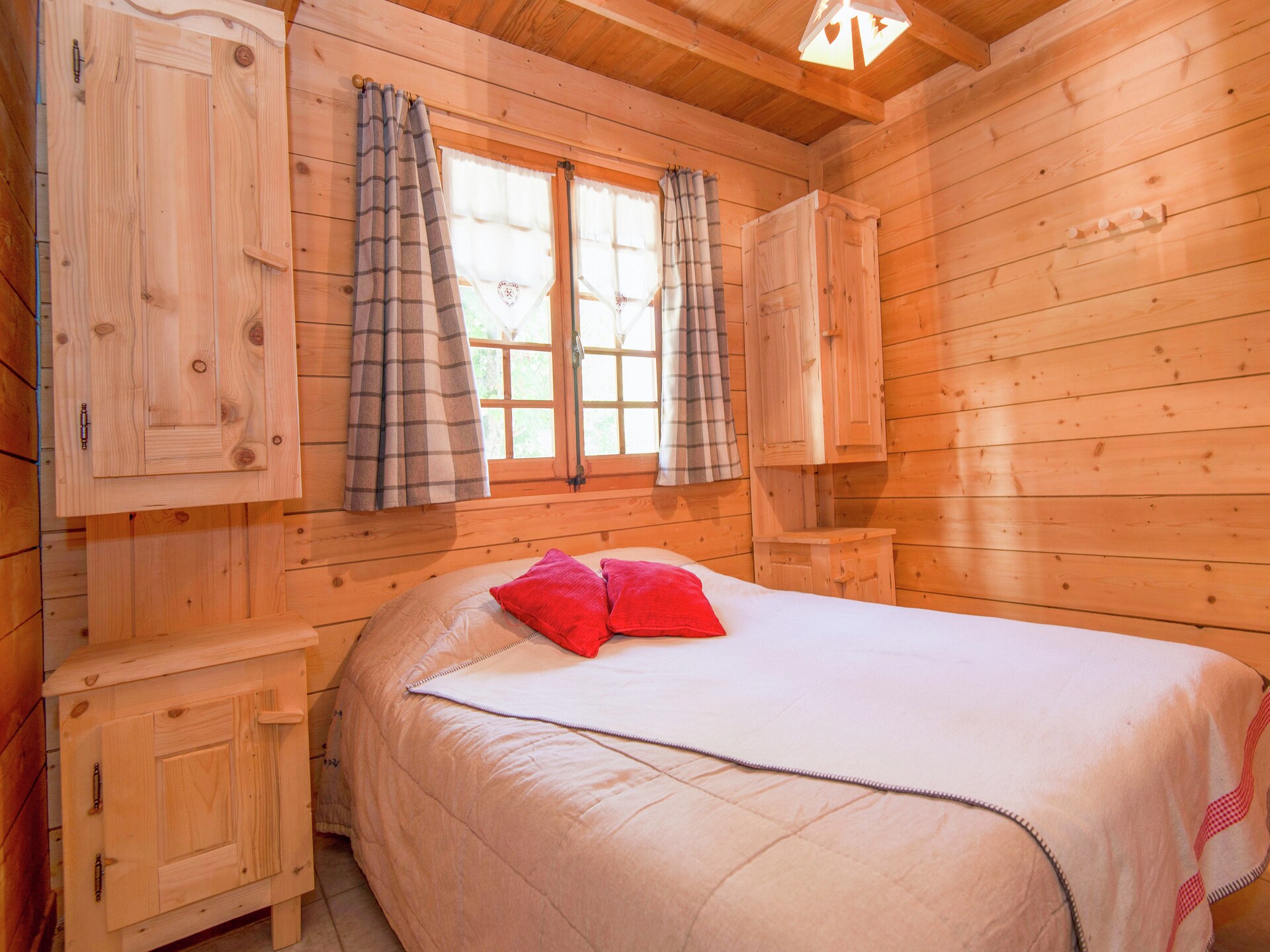 Chalet Le Nid Zut: Vrijstaand chalet in het bos op 200m van de skilift in Châtel - foto 19
