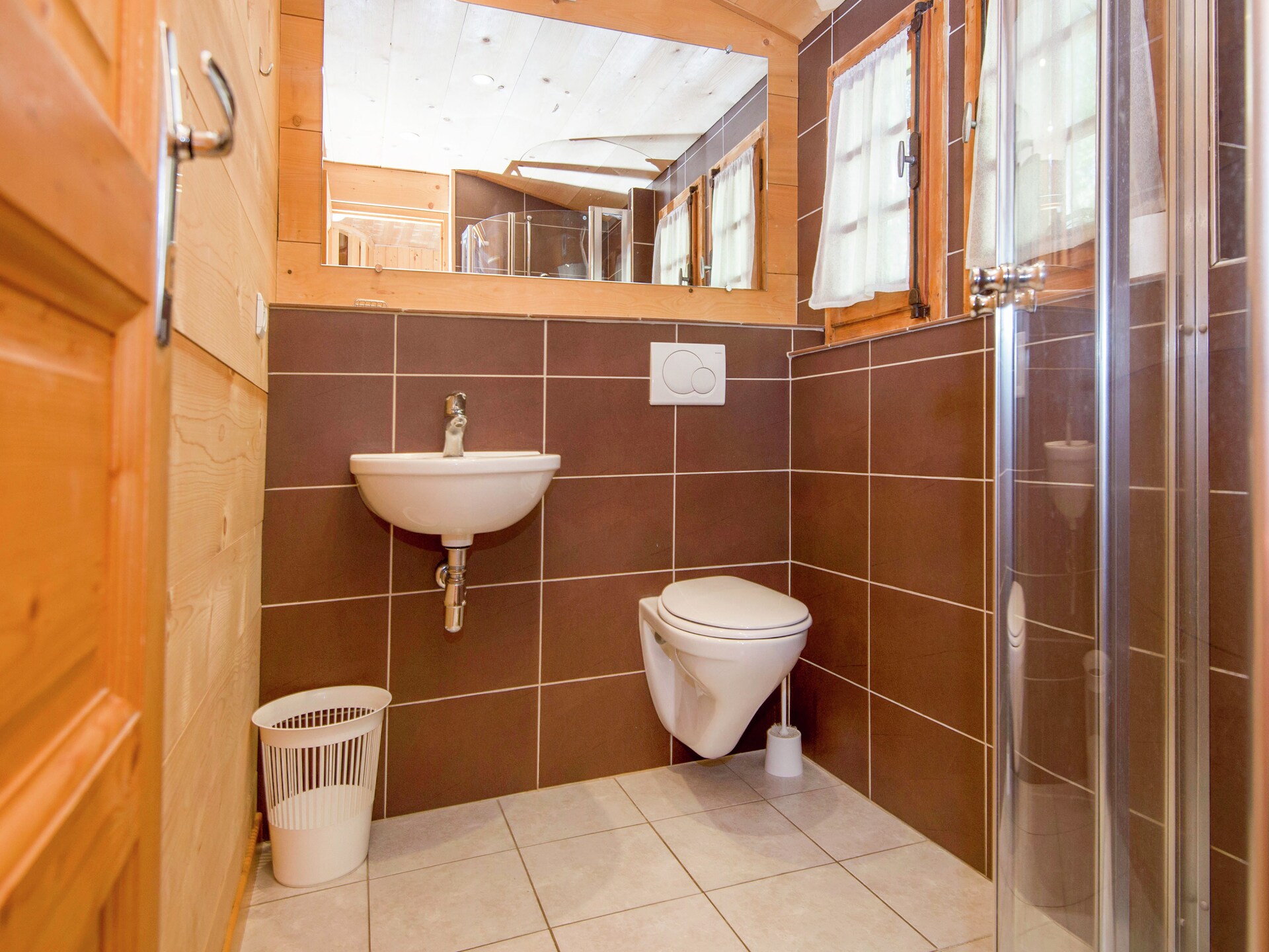 Chalet Le Nid Zut: Vrijstaand chalet in het bos op 200m van de skilift in Châtel - foto 24