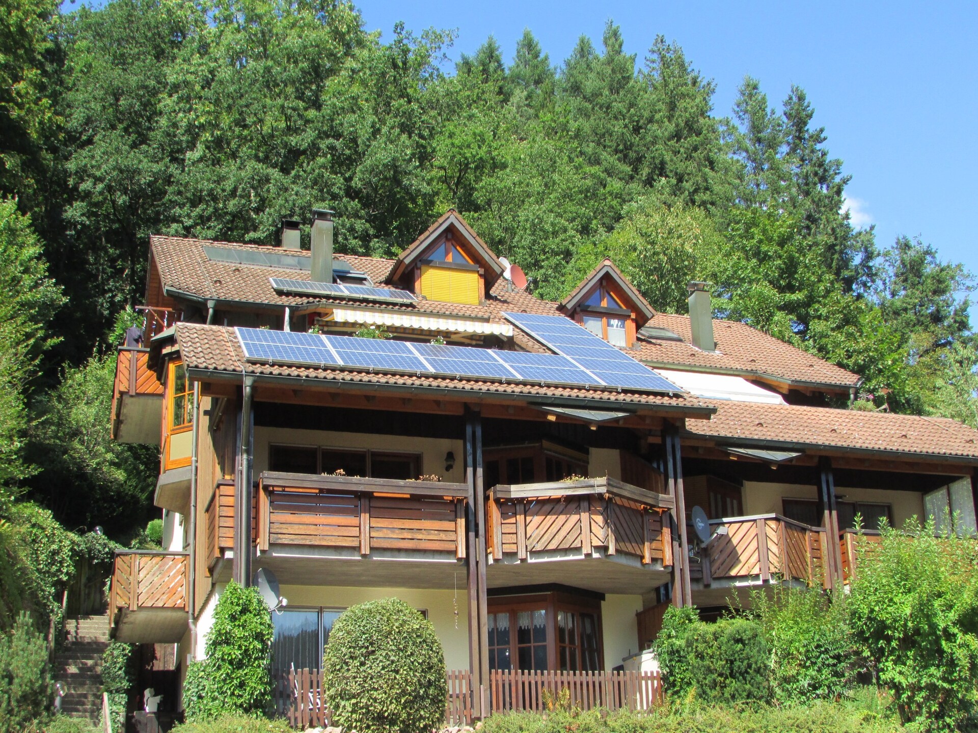 Knus appartement met panoramisch uitzicht in het Zwarte Woud - foto 6