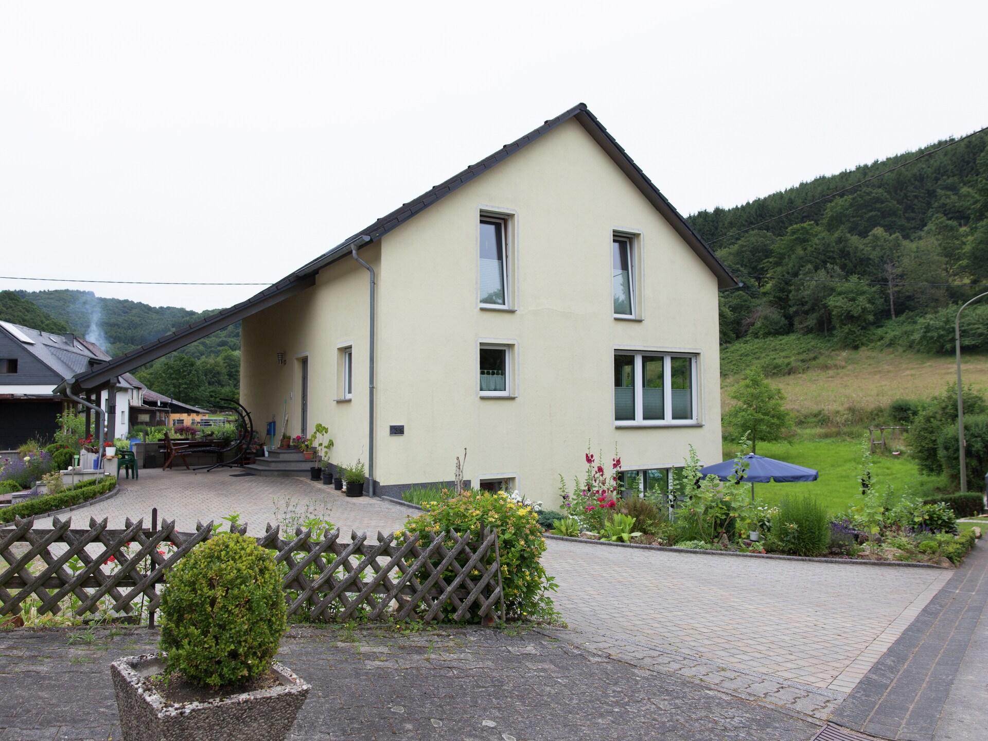 Luxueus passiefhuis in bosrijk Merschbach met terras aan de beek - foto 30