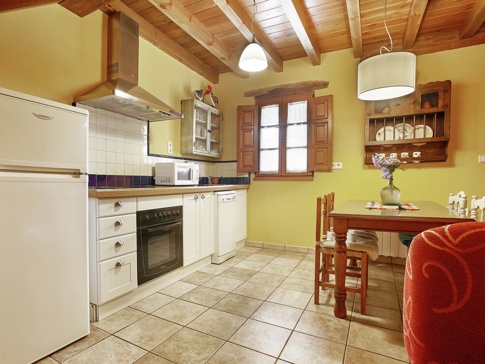 Authentiek 17e-eeuws landhuis in de bossen van Asturië met zwembad - foto 10
