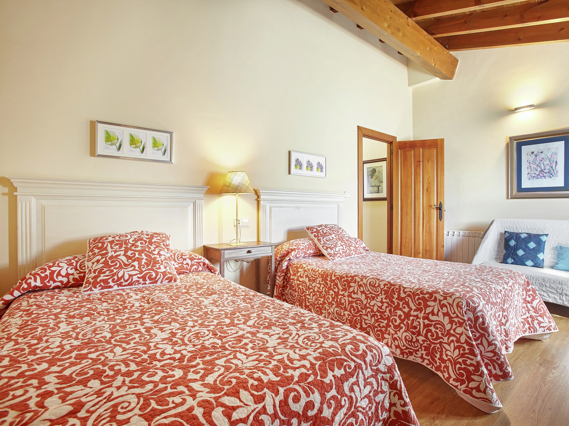 Authentiek 17e-eeuws landhuis in de bossen van Asturië met zwembad - foto 15