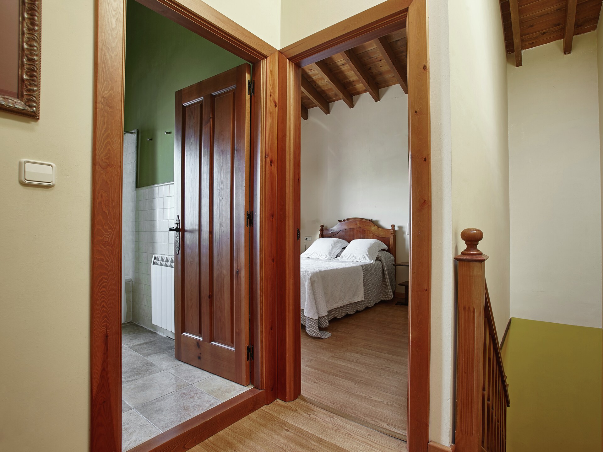 Authentiek 17e-eeuws landhuis in de bossen van Asturië met zwembad - foto 12