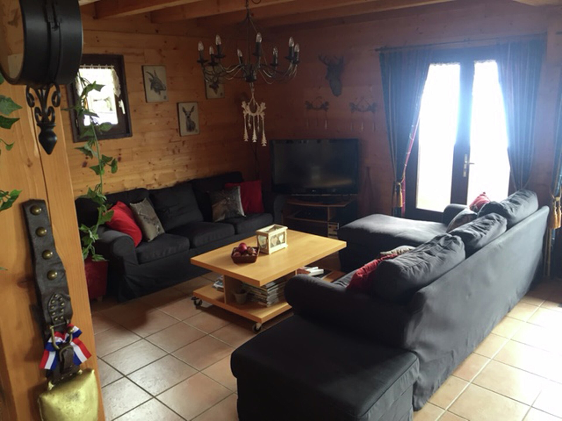Vrijstaand chalet voor 10 personen met sauna op 300m van de skilift in Les Gets - foto 2