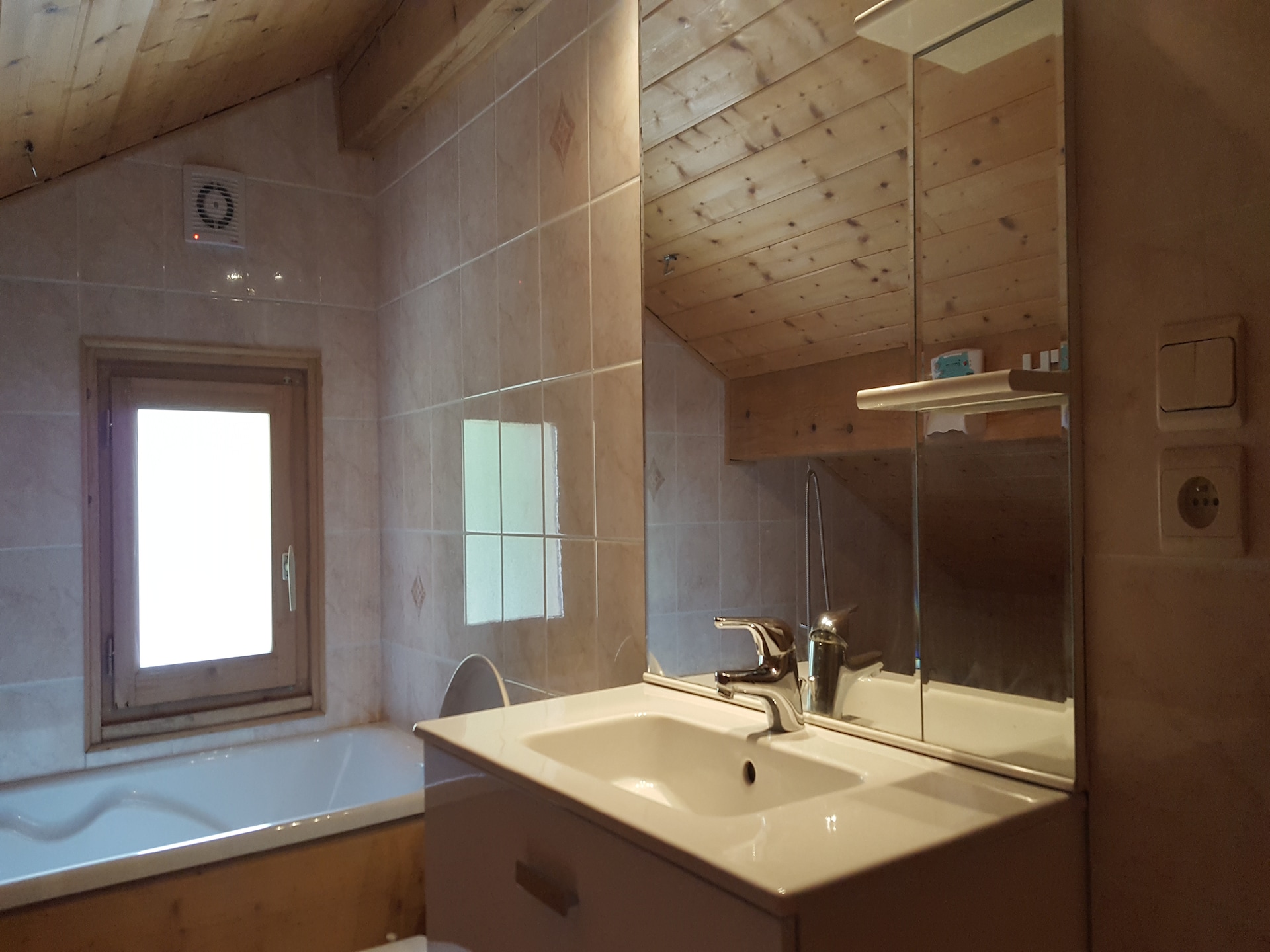Vrijstaand chalet voor 10 personen met sauna op 300m van de skilift in Les Gets - foto 13