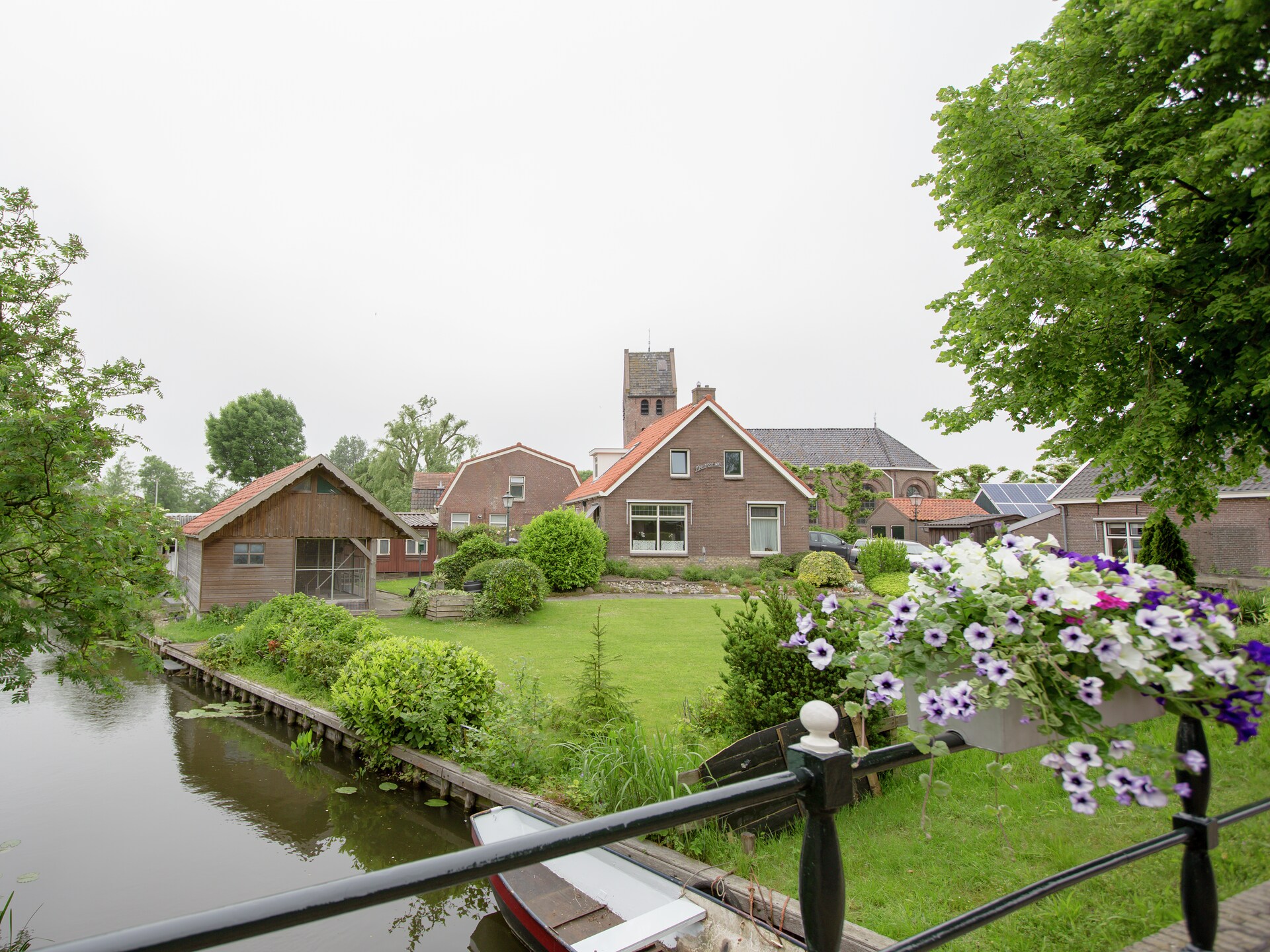 Authentieke stelpboerderij uit 1876 in Molkwerum, 500m van het IJsselmeer - foto 22