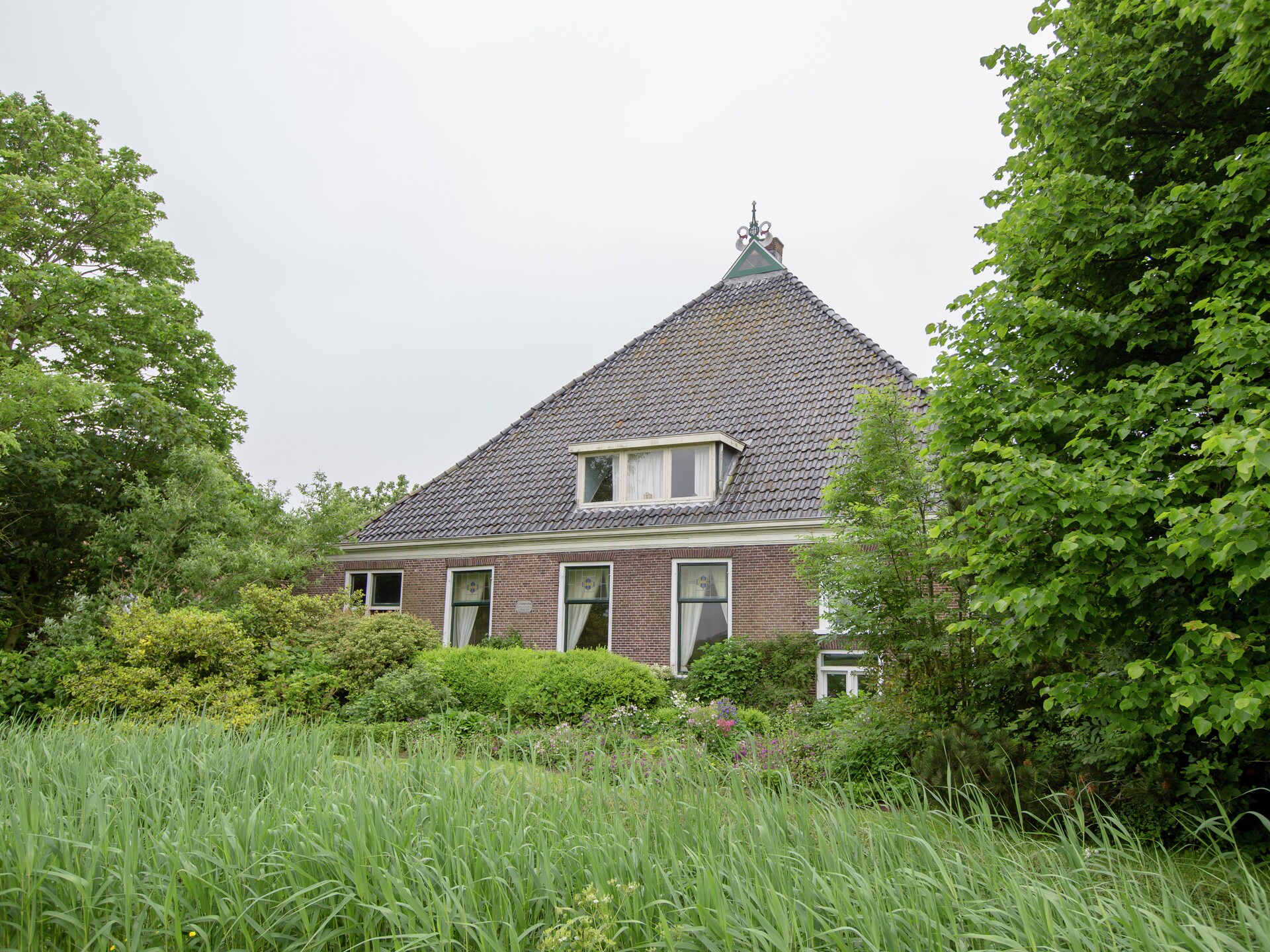 Authentieke stelpboerderij uit 1876 in Molkwerum, 500m van het IJsselmeer - foto 6