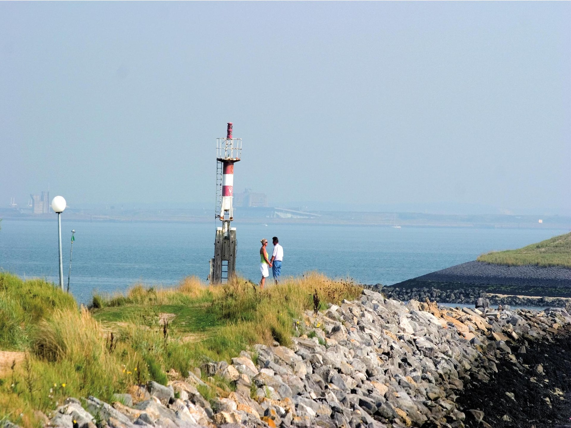 Chalet aan de kust met uitzicht op Oosterschelde en jachthaven - foto 14