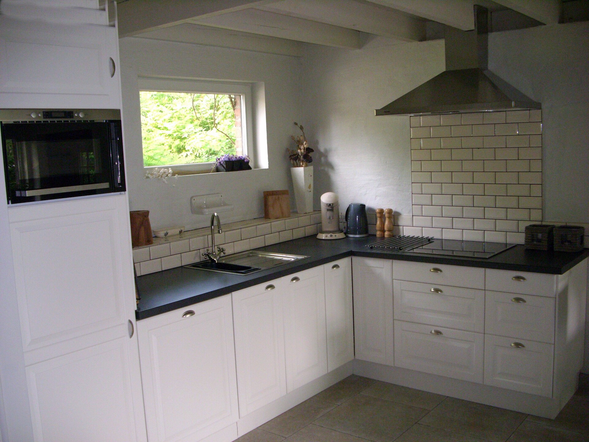 Op 1 km van het centrum: knus 2-persoons vakantiehuis in Zedelgem - foto 11