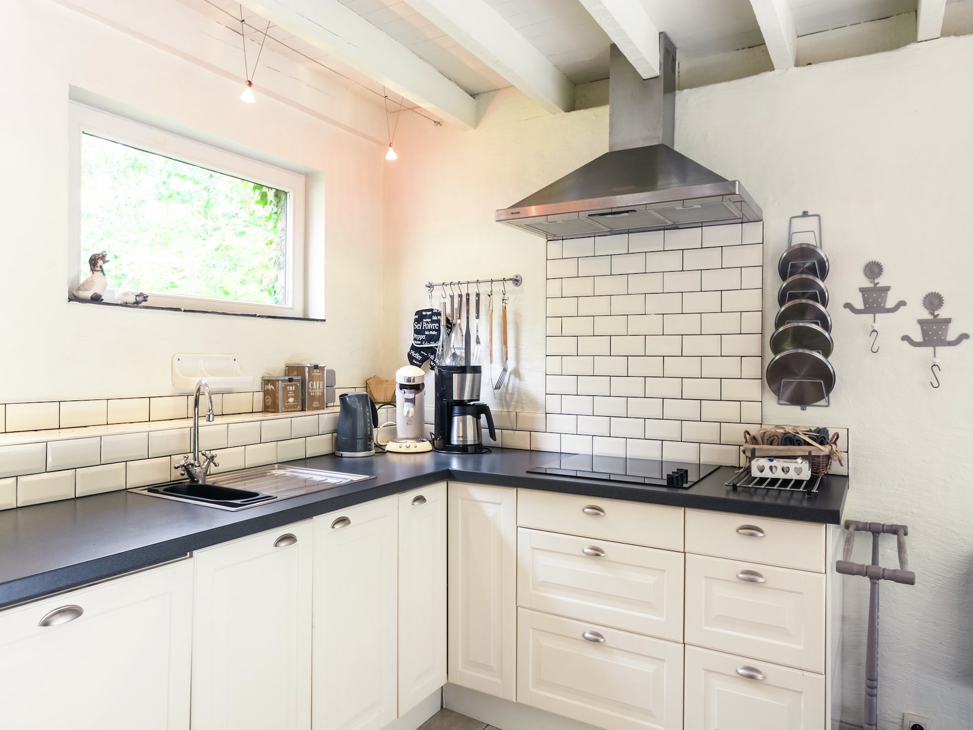 Op 1 km van het centrum: knus 2-persoons vakantiehuis in Zedelgem - foto 4