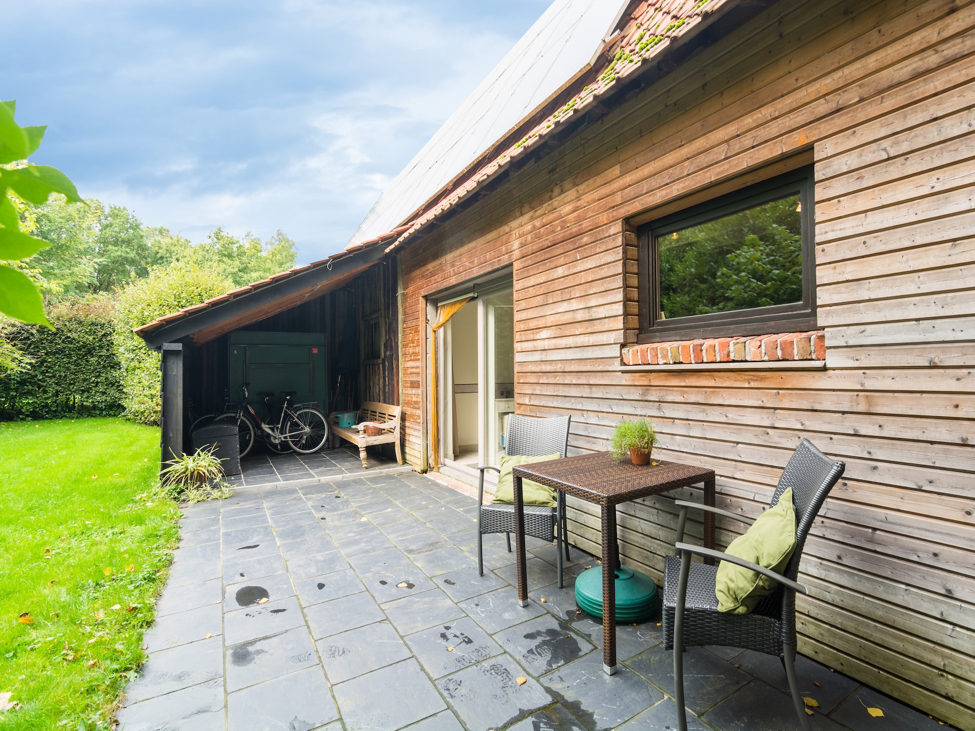 Op 1 km van het centrum: knus 2-persoons vakantiehuis in Zedelgem - foto 17