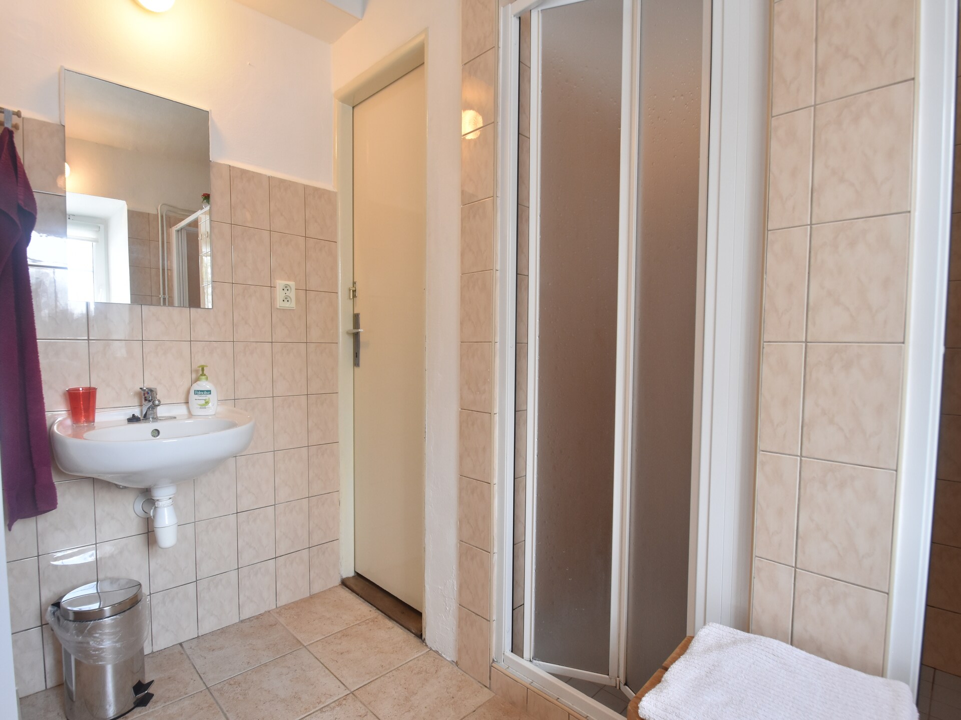 Ruim vakantiehuis voor 10 personen met privézwembad en sauna nabij Lipnomeer - foto 23