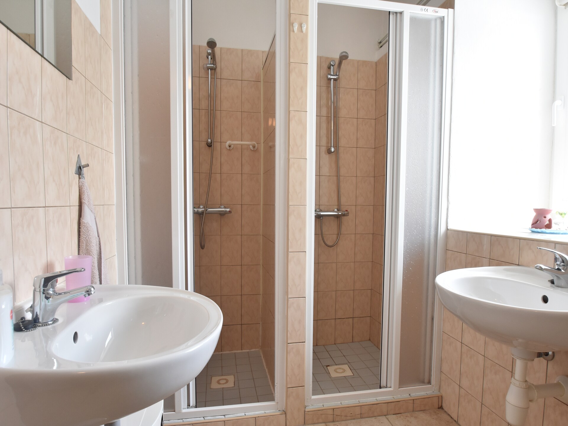 Ruim vakantiehuis voor 10 personen met privézwembad en sauna nabij Lipnomeer - foto 25