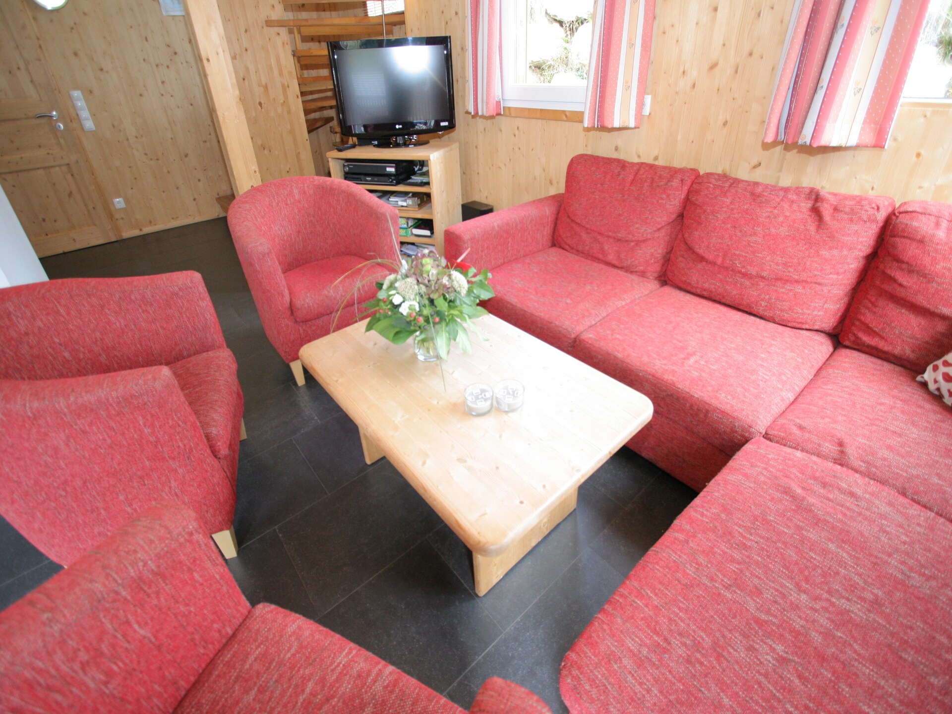 Aan de piste: Luxe chalet Quadrifoglio in centrum Hohentauern - foto 9