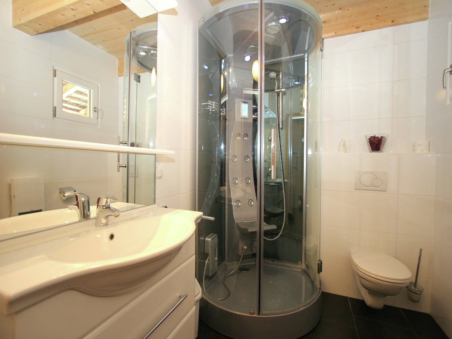 Aan de piste: Luxe chalet Quadrifoglio in centrum Hohentauern - foto 13