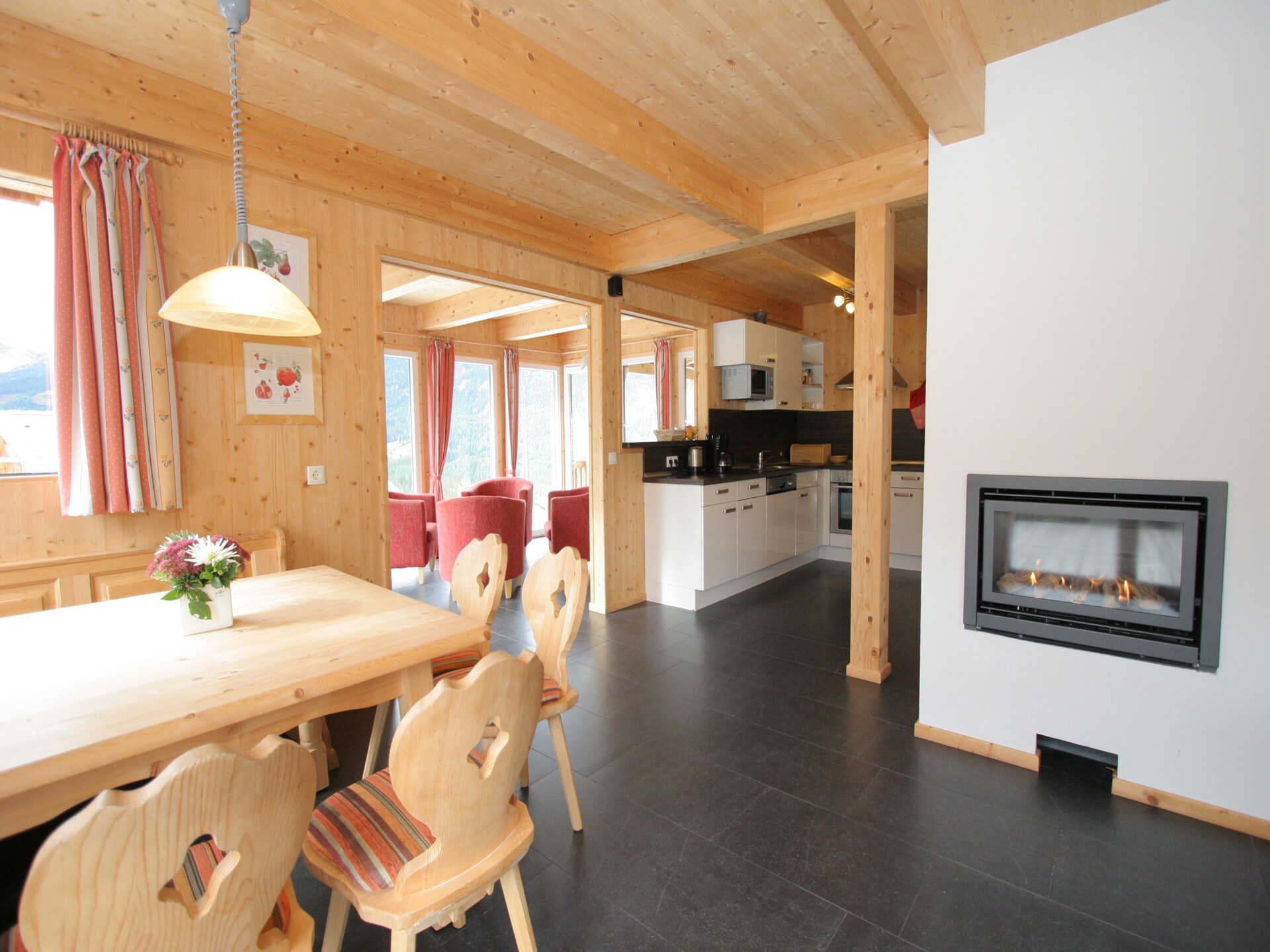 Aan de piste: Luxe chalet Quadrifoglio in centrum Hohentauern - foto 10