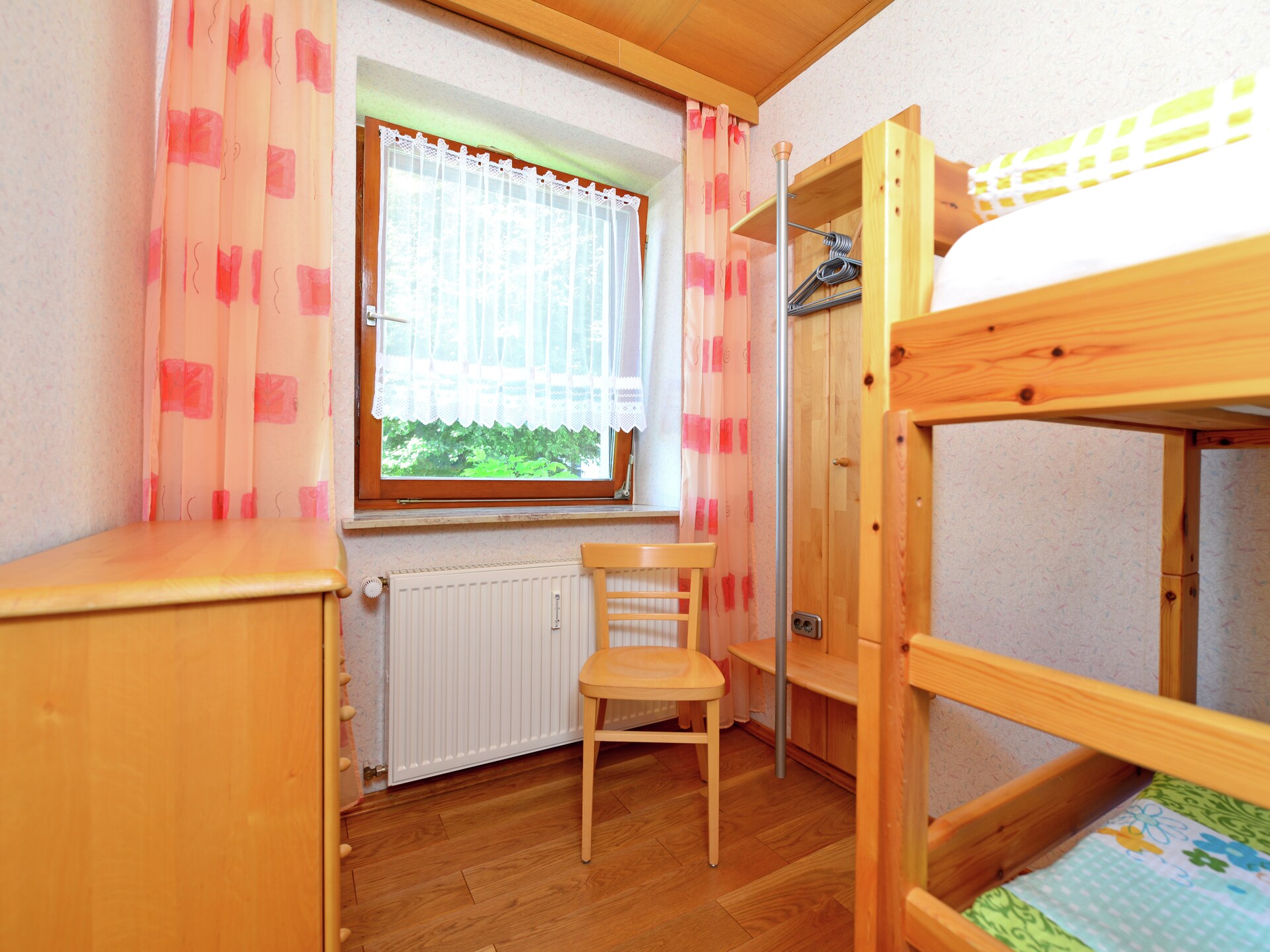 Licht appartement in voormalige dorpsschool aan de bosrand bij Willingen - foto 17