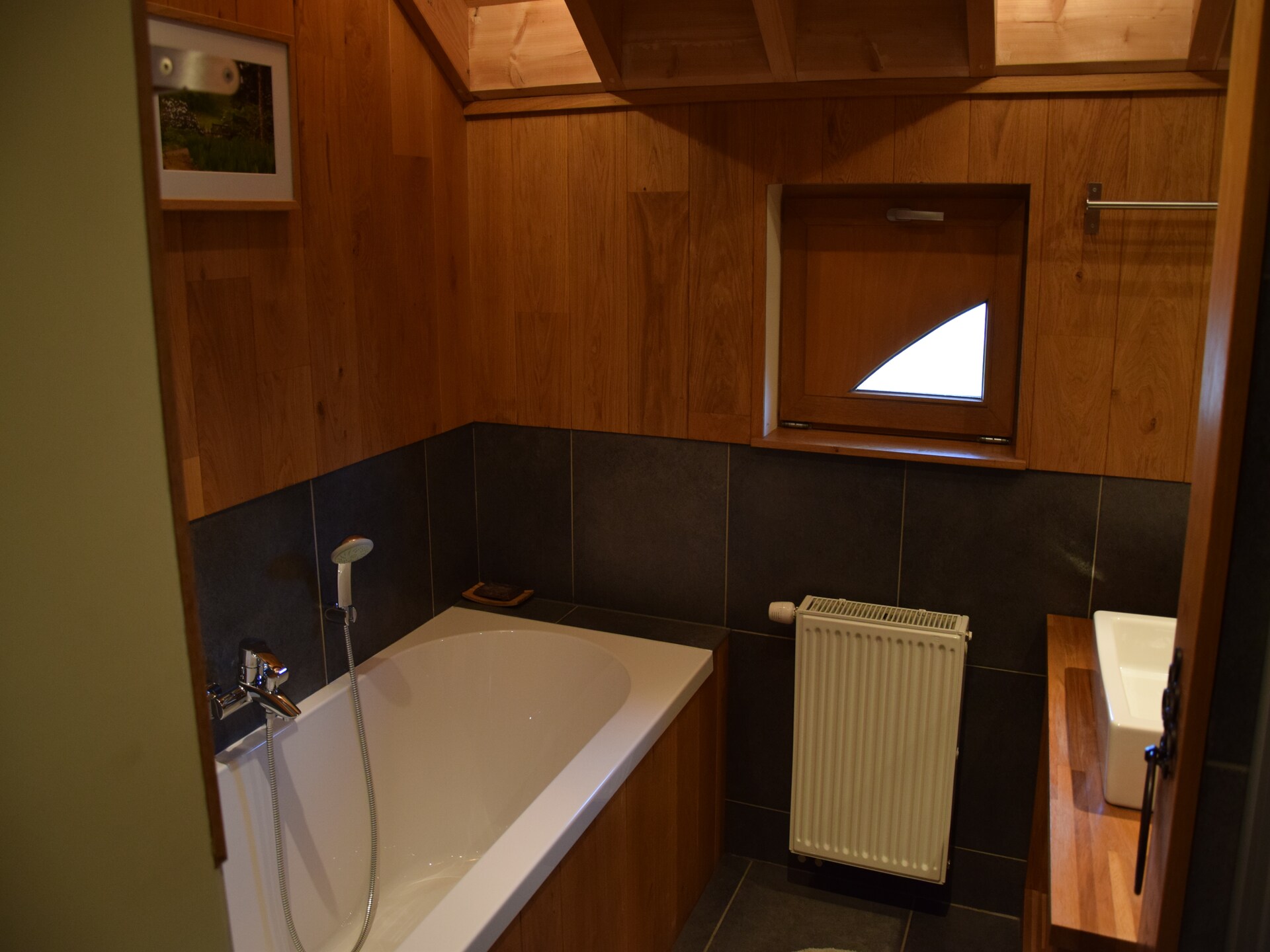 Ruim vakantiehuis voor 15 personen met sauna en bubbelbad in Sart-Bertrix - foto 25
