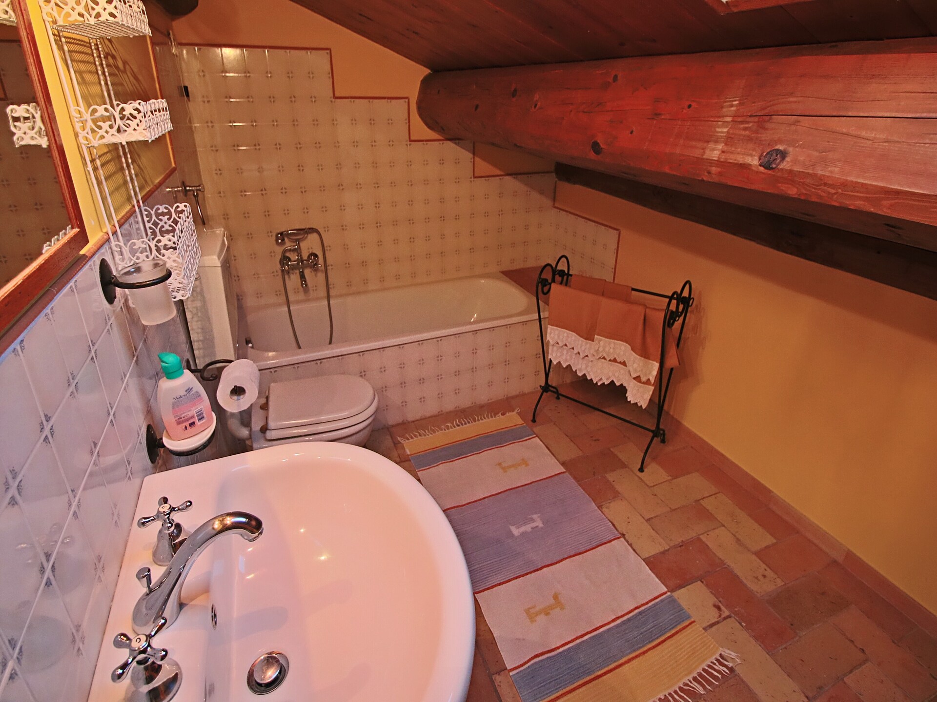 Casa Lella: Vrijstaand vakantiehuis voor 9 in de bossen van Le Marche - foto 25