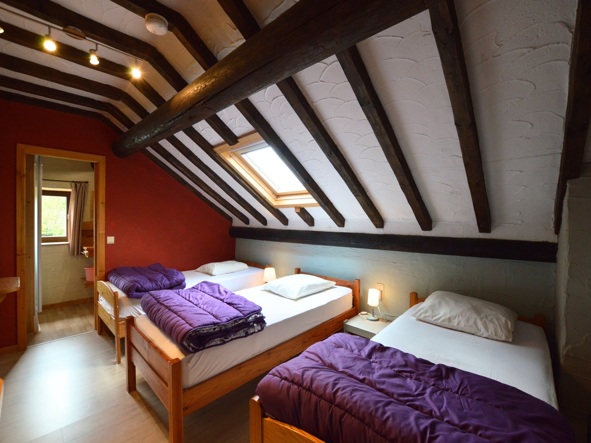 Ruim vakantiehuis Eau Rouge in Bevercé voor 18 personen - foto 17