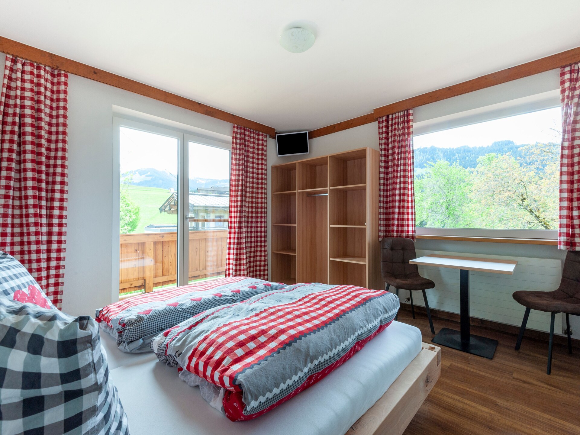 Gästehaus Flatscher: Ruim vakantiehuis in Hopfgarten voor 12 personen - foto 18