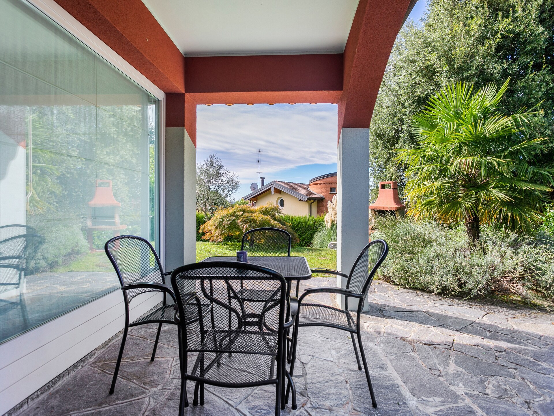 Bosrijke villa met tuin bij het Meer van Varese - foto 34