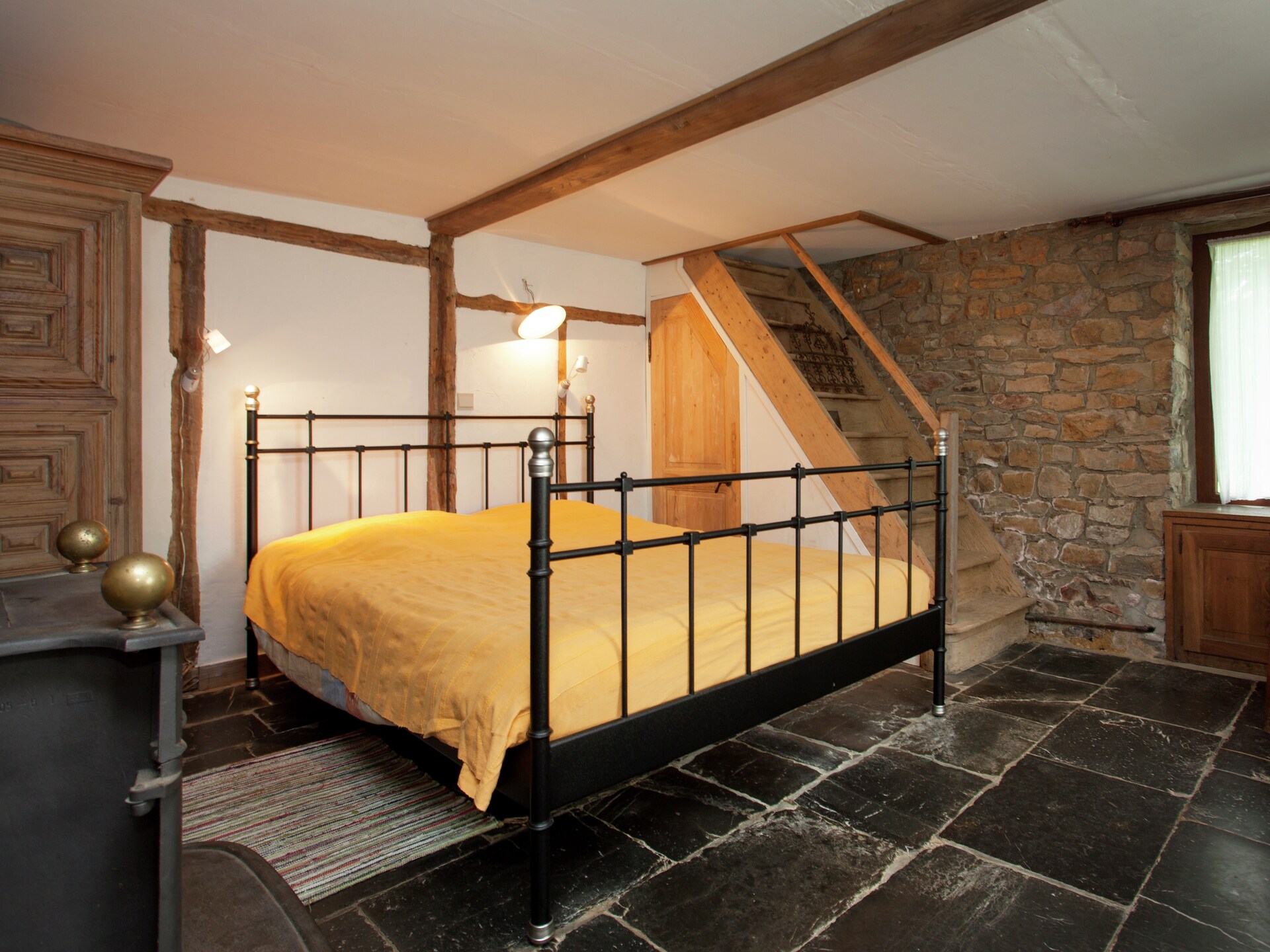 6-persoons vakantiehuis met open haard en tuin in Roumont - foto 3