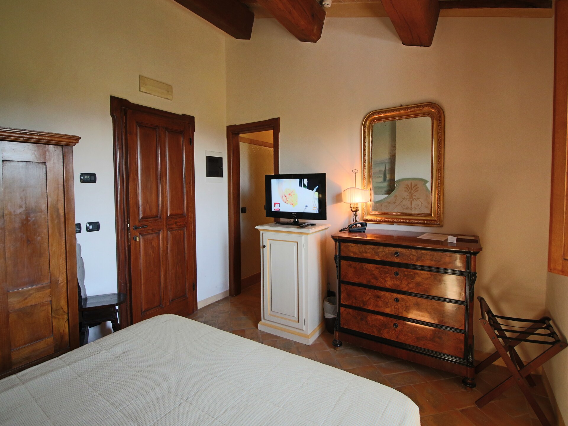Landhuis Villa Angeli met privézwembad en uitzicht op Assisi - foto 15
