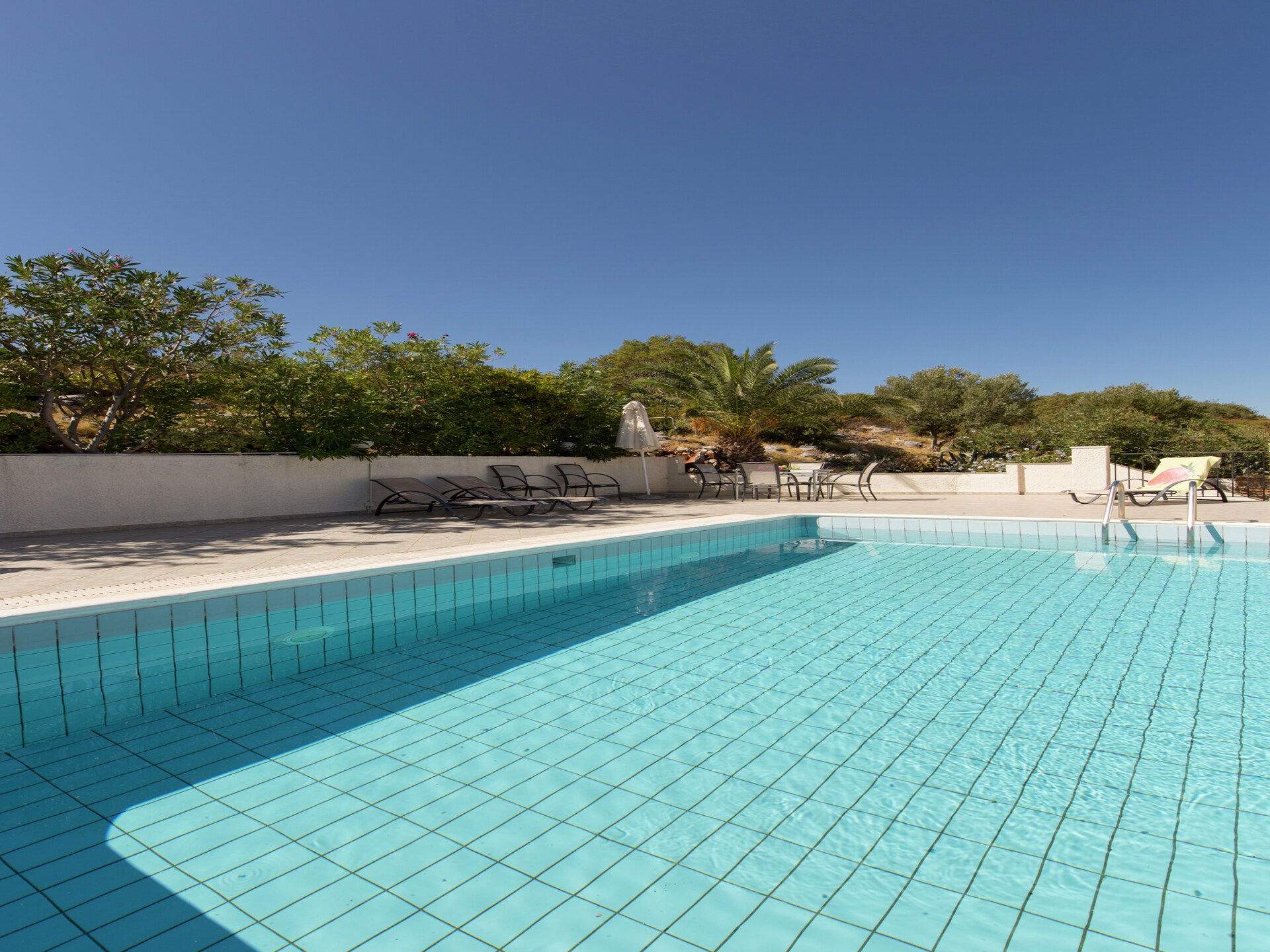 Villa Vasiliki: vrijstaand bosverblijf met privézwembad op 300m van zee - foto 11