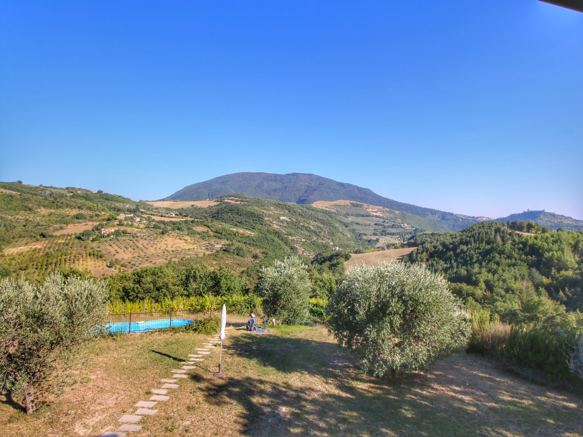 Villa Fata Morgana: rustig vakantiehuis met zwembad nabij Assisi, Umbrië - foto 32
