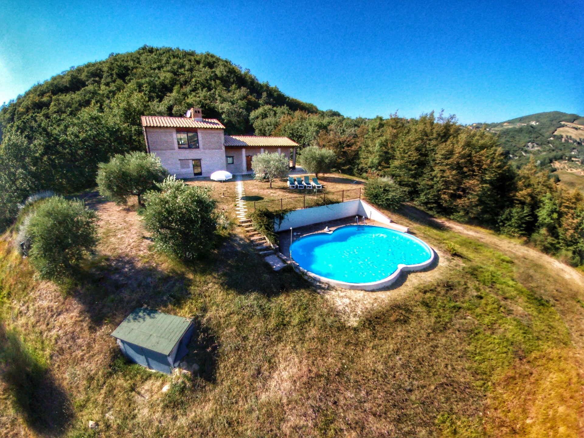 Villa Fata Morgana: rustig vakantiehuis met zwembad nabij Assisi, Umbrië - foto 30