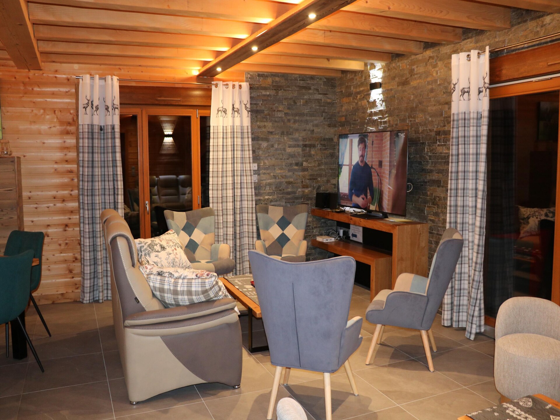 Ruim chalet voor 13 personen met sauna bij La Bresse - foto 15