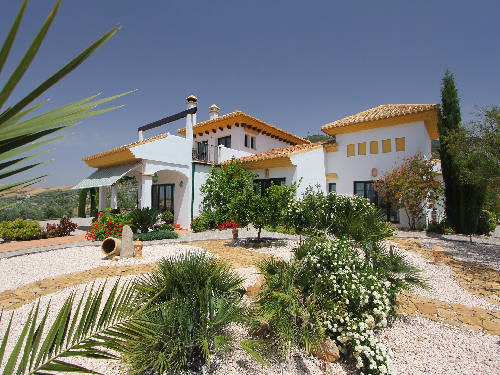 Luxe bosvilla met sauna, jacuzzi en padelbaan in Andalusisch natuurgebied - foto 22