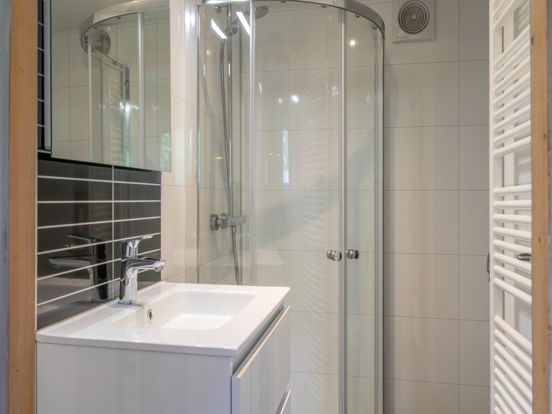 Huisdiervriendelijk chalet in groen Limburg – Resort Arcen 6 - foto 18