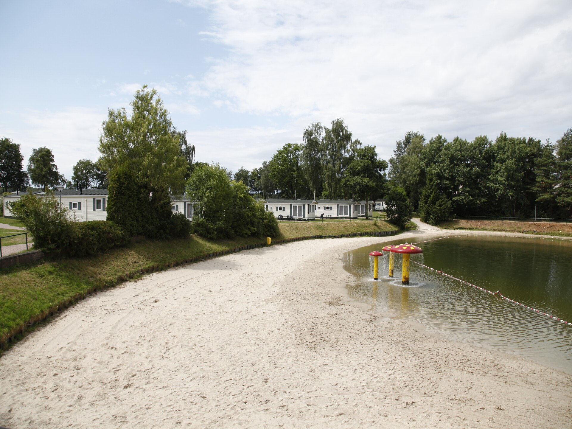 Knus chalet voor 5 personen op hondvriendelijk vakantiepark in Arcen - foto 37