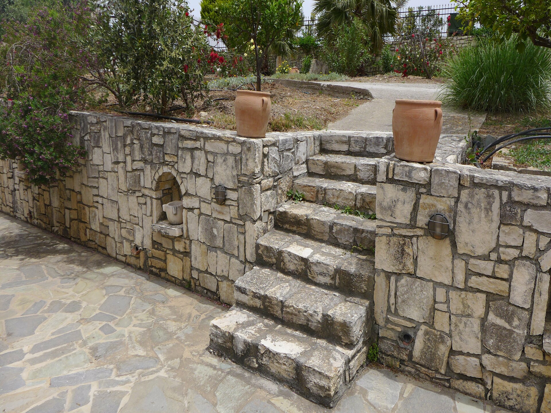 Villa Olga: authentieke rust met privézwembad in hartje Kreta - foto 17