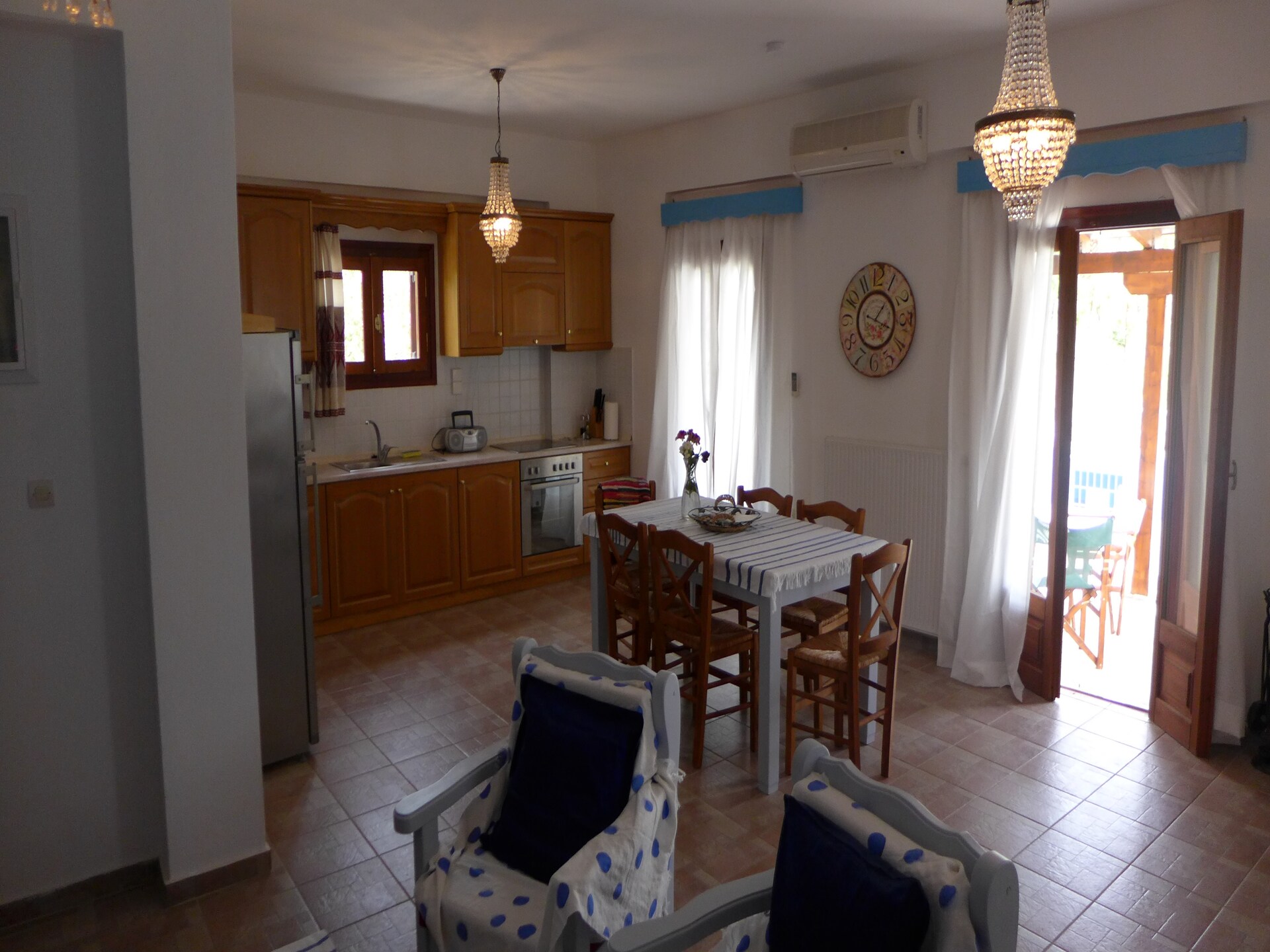 Villa Olga: authentieke rust met privézwembad in hartje Kreta - foto 10