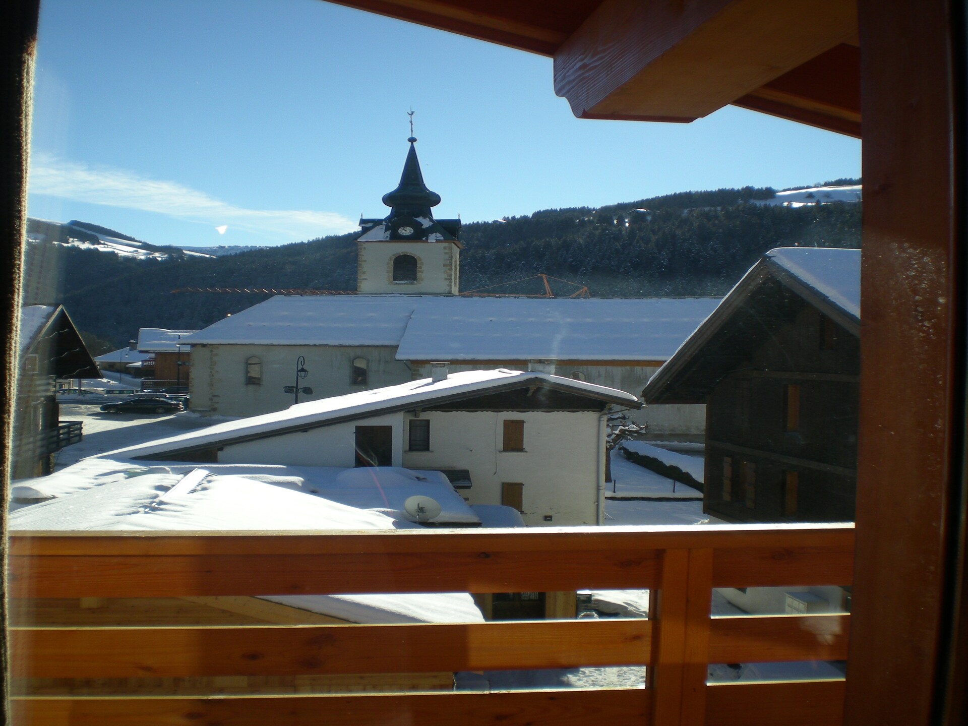 Ruim 8-persoons appartement met zwembad en sauna in Notre Dame de Bellecombe - foto 16