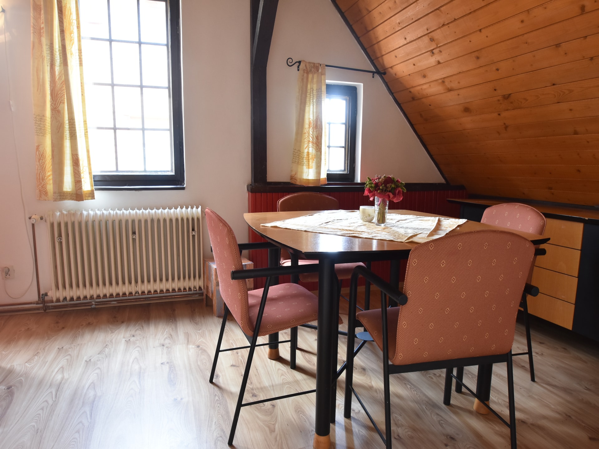 8-persoons vakantiehuis in het centrum van Abertamy - foto 8