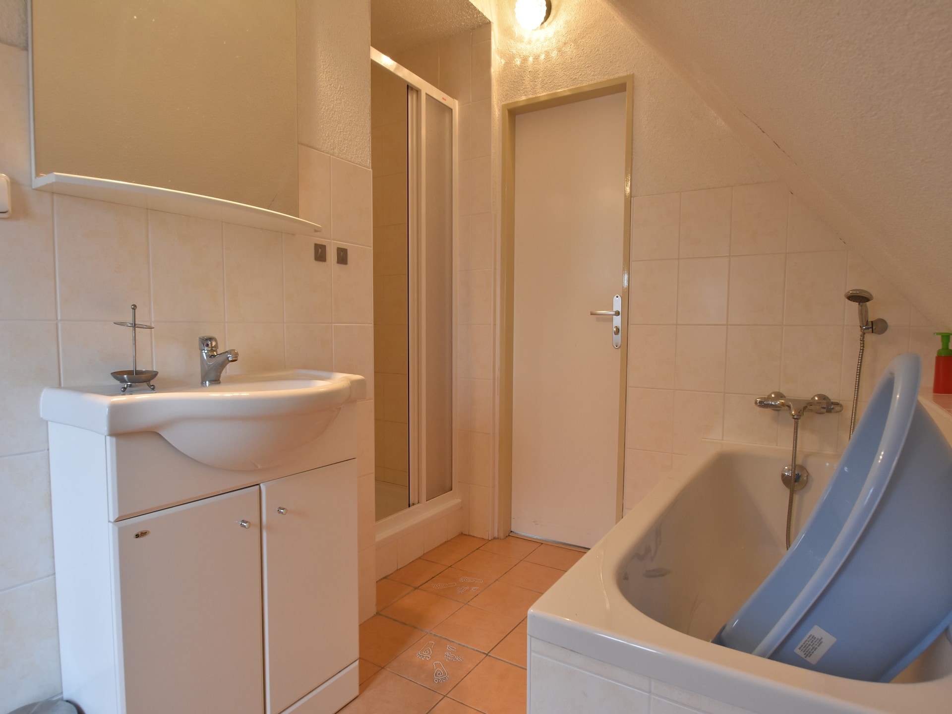8-persoons vakantiehuis in het centrum van Abertamy - foto 15
