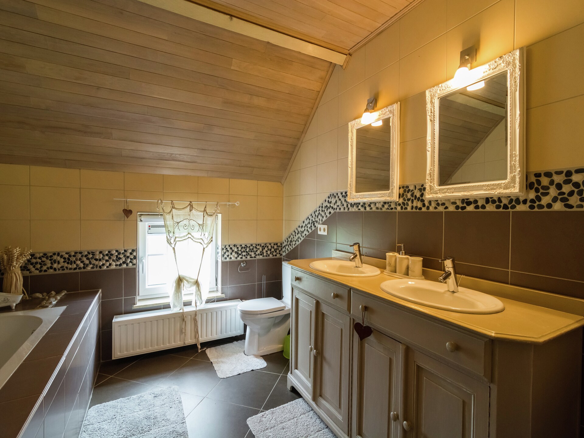 8-persoons vakantiehuis met infraroodsauna in Vodelée - foto 27