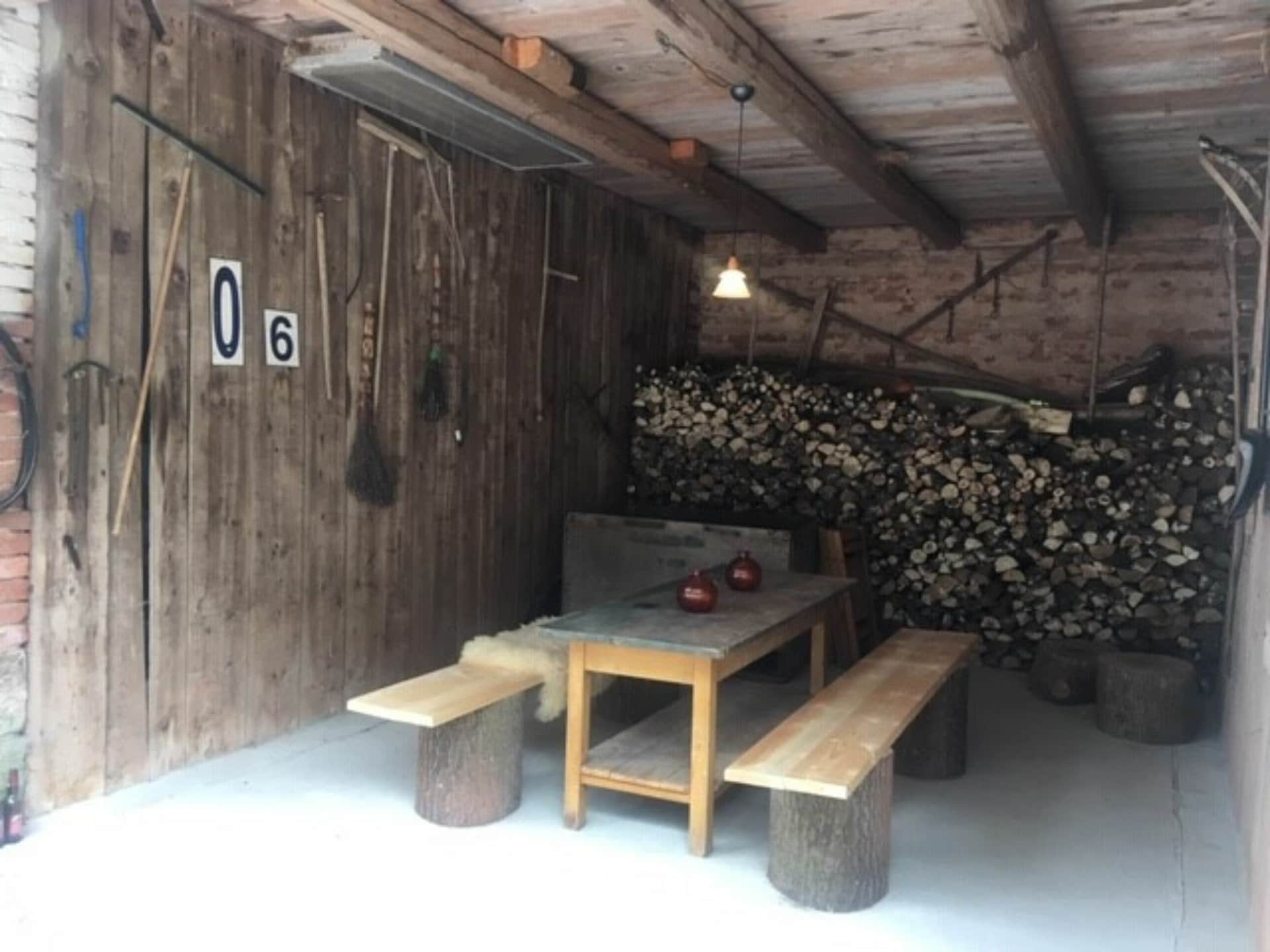 Landelijk appartement in gerenoveerde boerenhoeve met zwembad in Noord-Bohemen - foto 4
