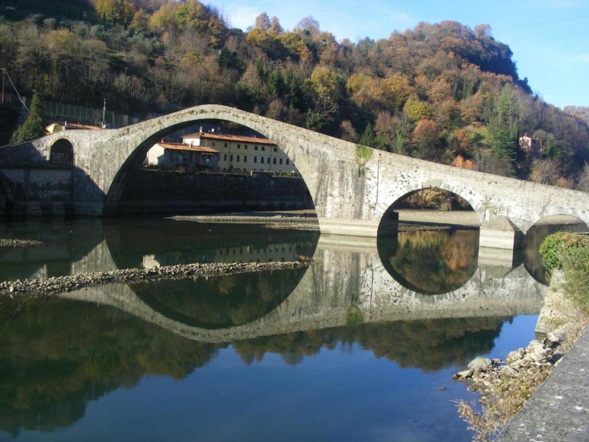 6-persoons landhuis in het centrum van Bagni di Lucca - foto 31