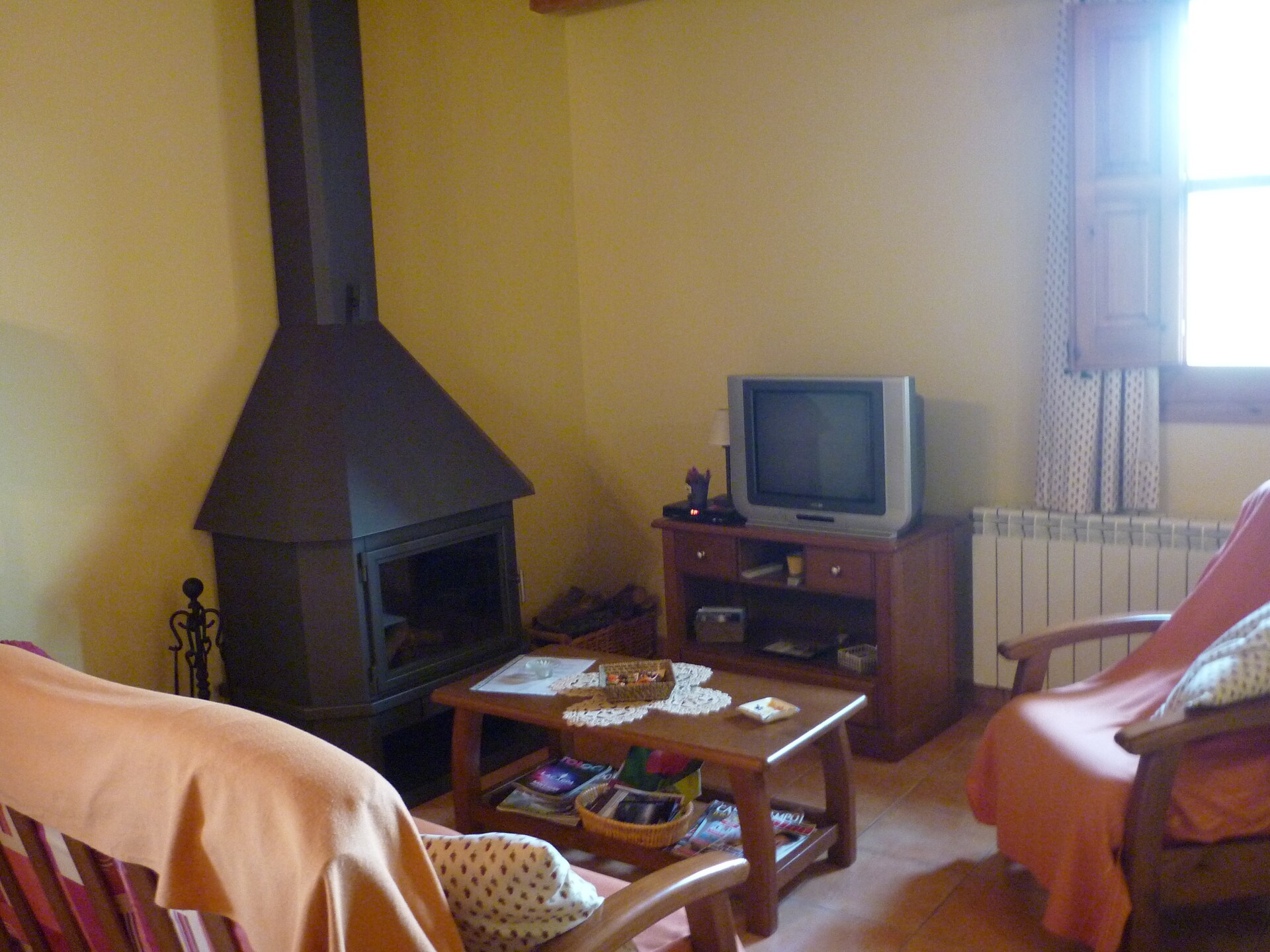 Can Códol 2: Authentieke Catalaanse masia met zwembad in bosrijk Bages - foto 12