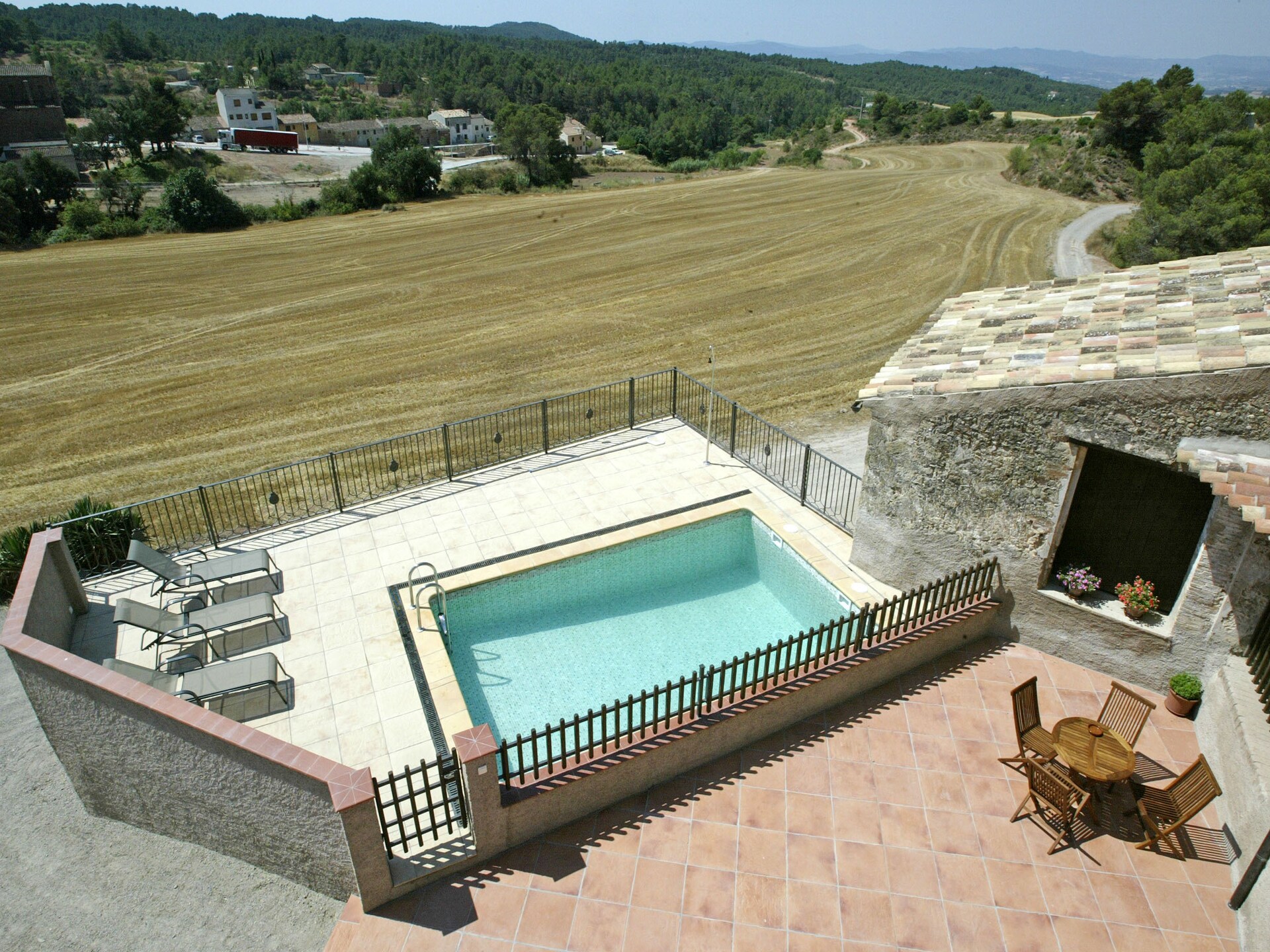 Can Códol 2: Authentieke Catalaanse masia met zwembad in bosrijk Bages - foto 6