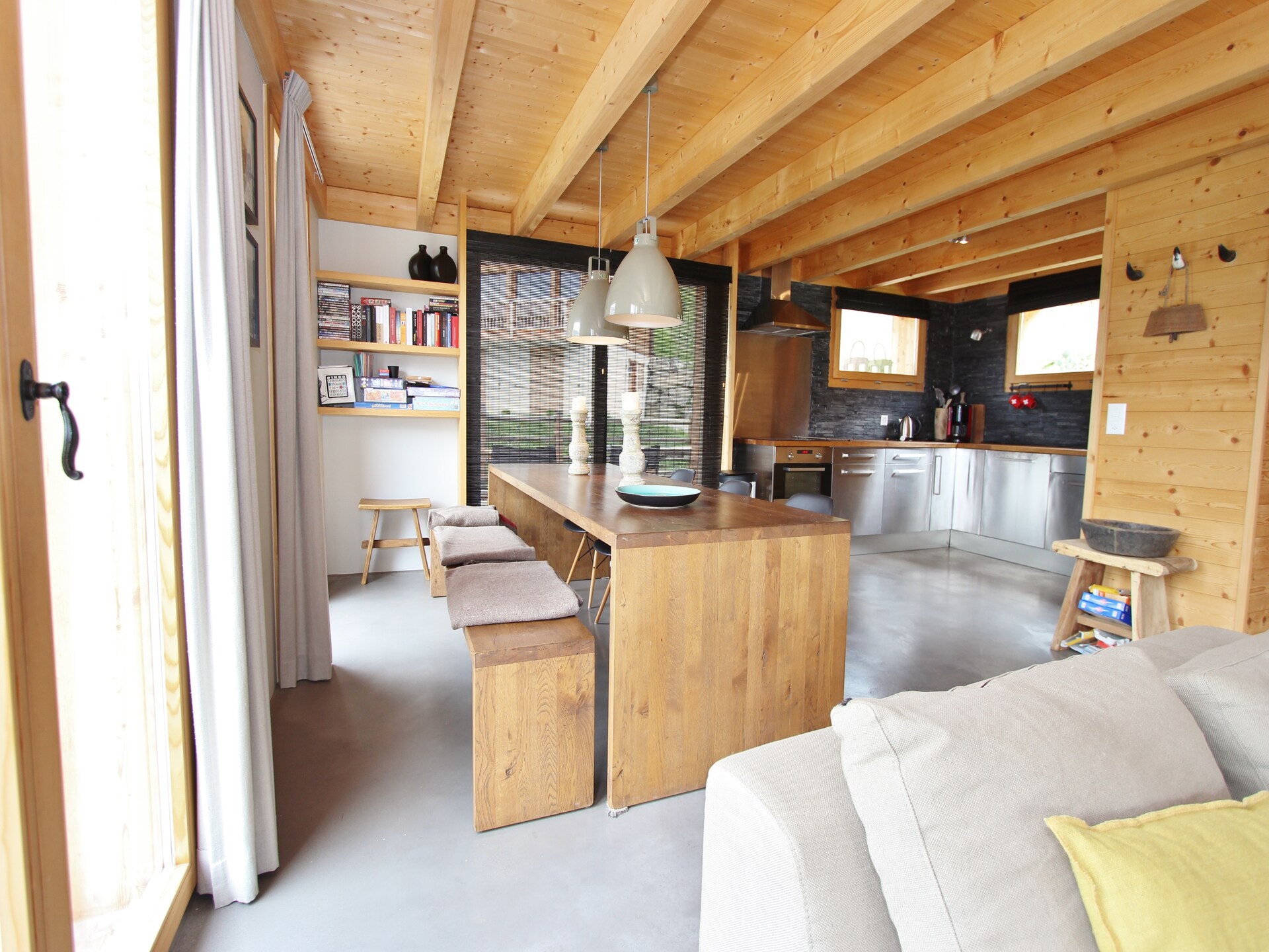 Vrijstaand chalet in het bos aan de skipiste met sauna - foto 14