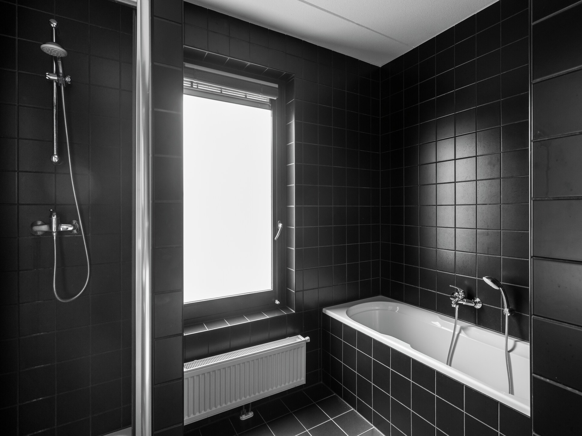 Huize Lewis: Modern vakantiehuis aan het Slotermeer met privé aanlegsteiger - foto 15