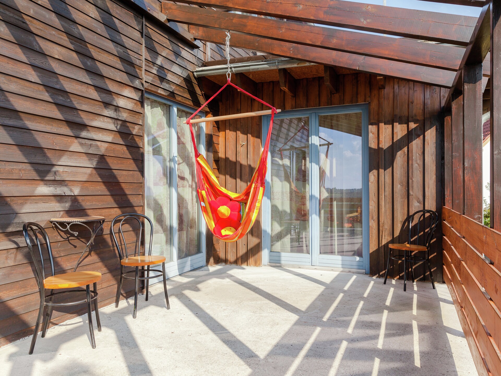 Ruime 15-persoons villa aan het bos met sauna bij Schotten - foto 31
